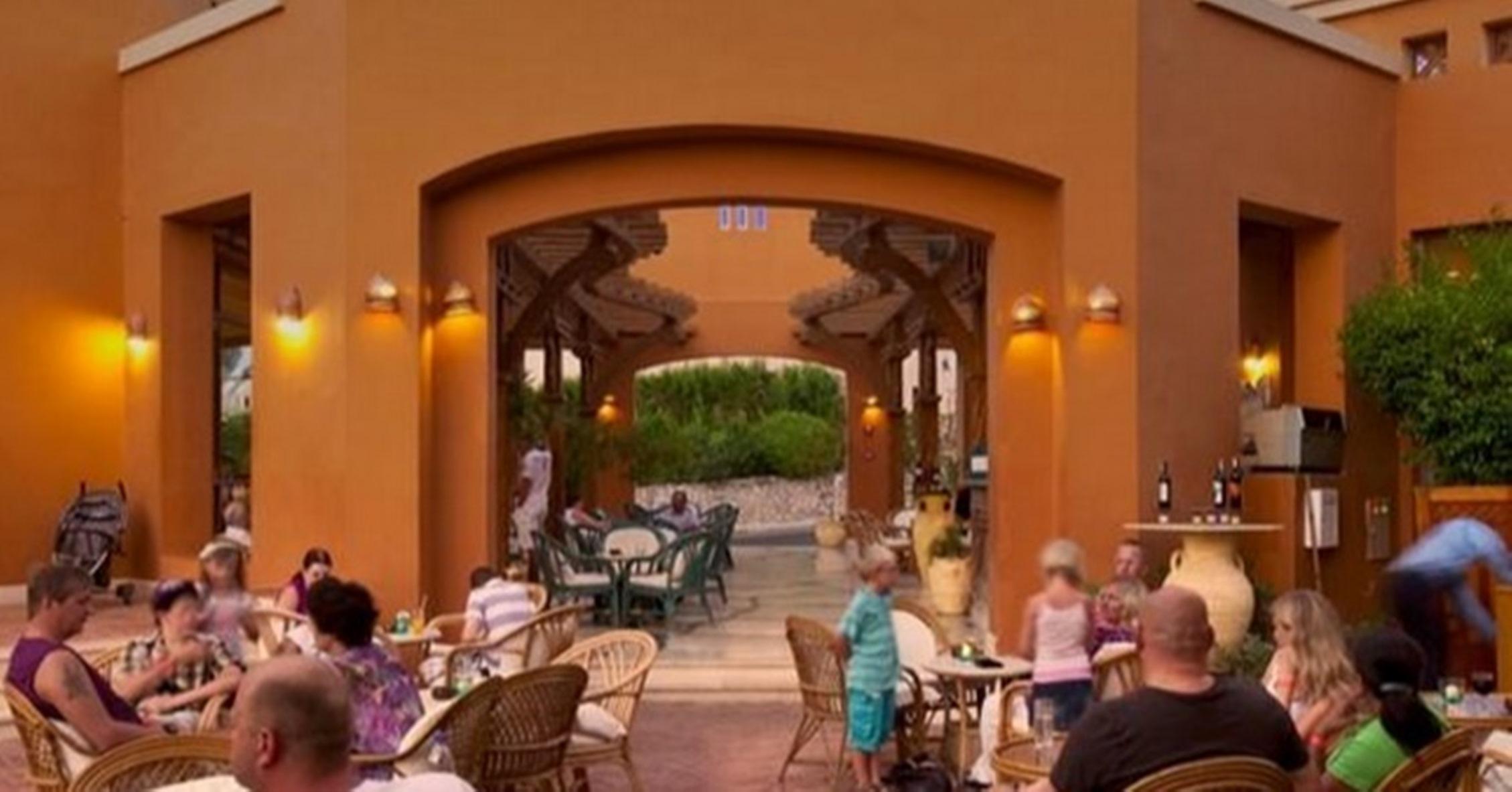 Charmillion Gardens Aquapark Hotel Sharm el-Sheikh Luaran gambar The restaurant at the resort