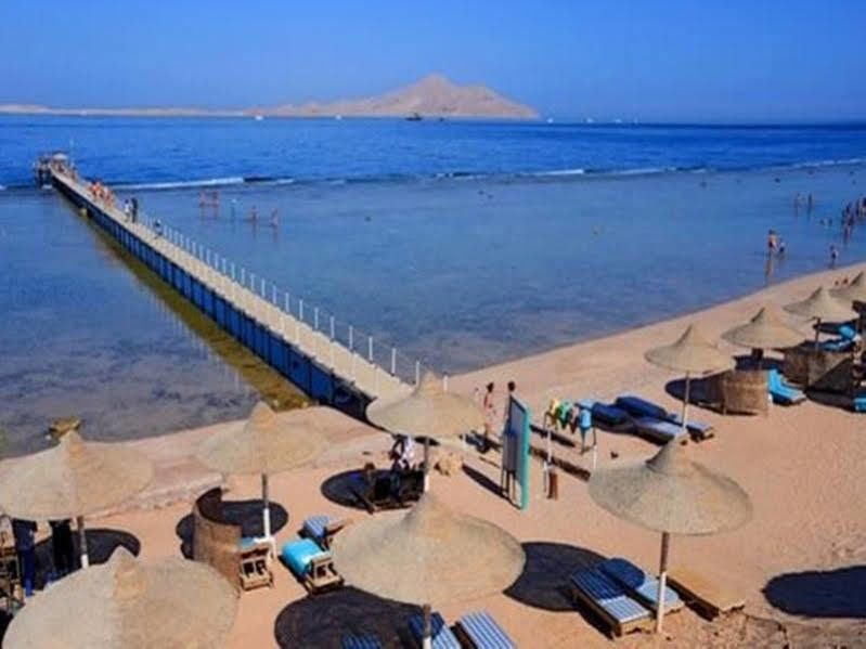Charmillion Gardens Aquapark Hotel Sharm el-Sheikh Luaran gambar The pier at the Red Sea Resort